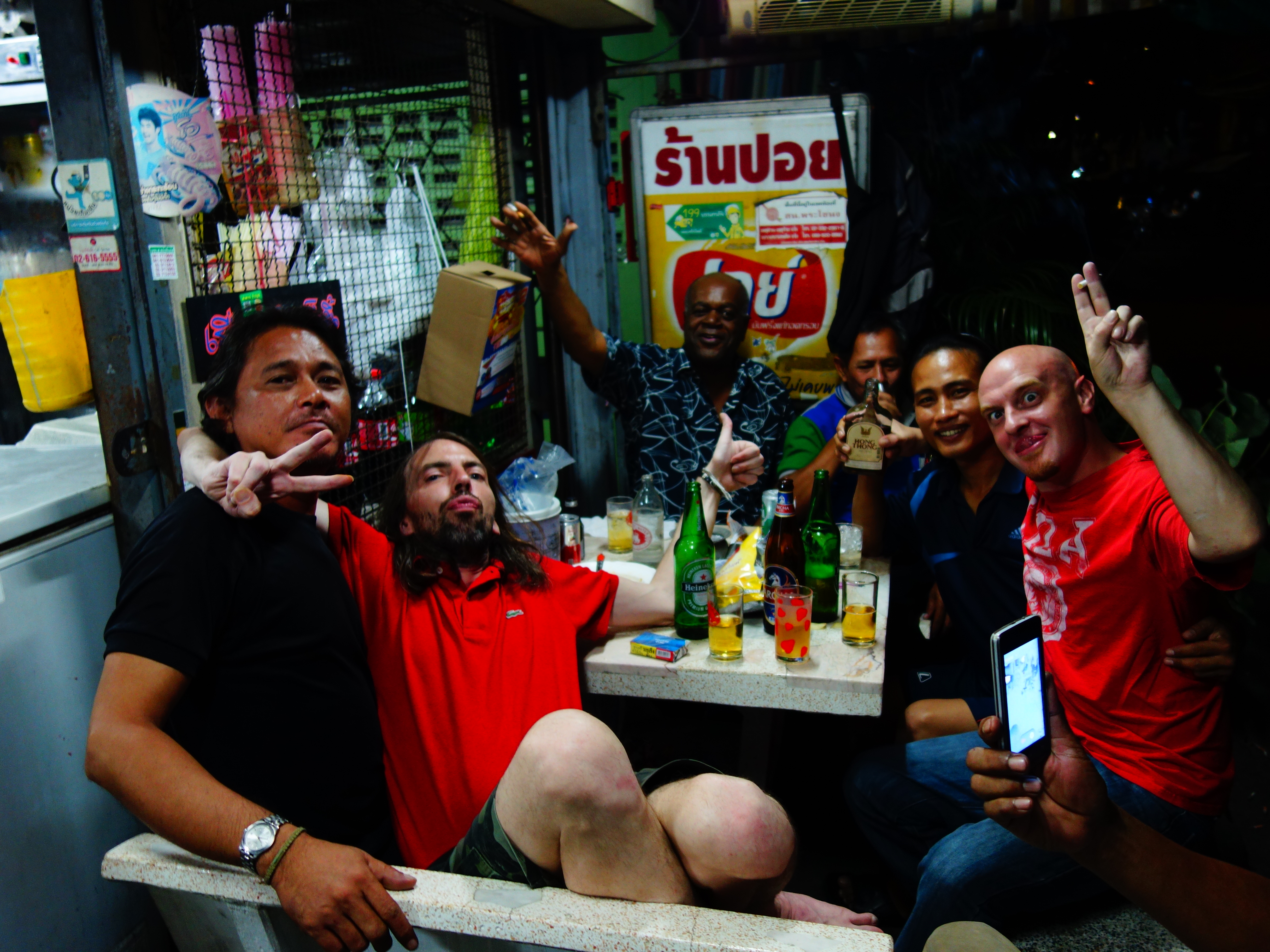 Bangkok - Die Crew 1